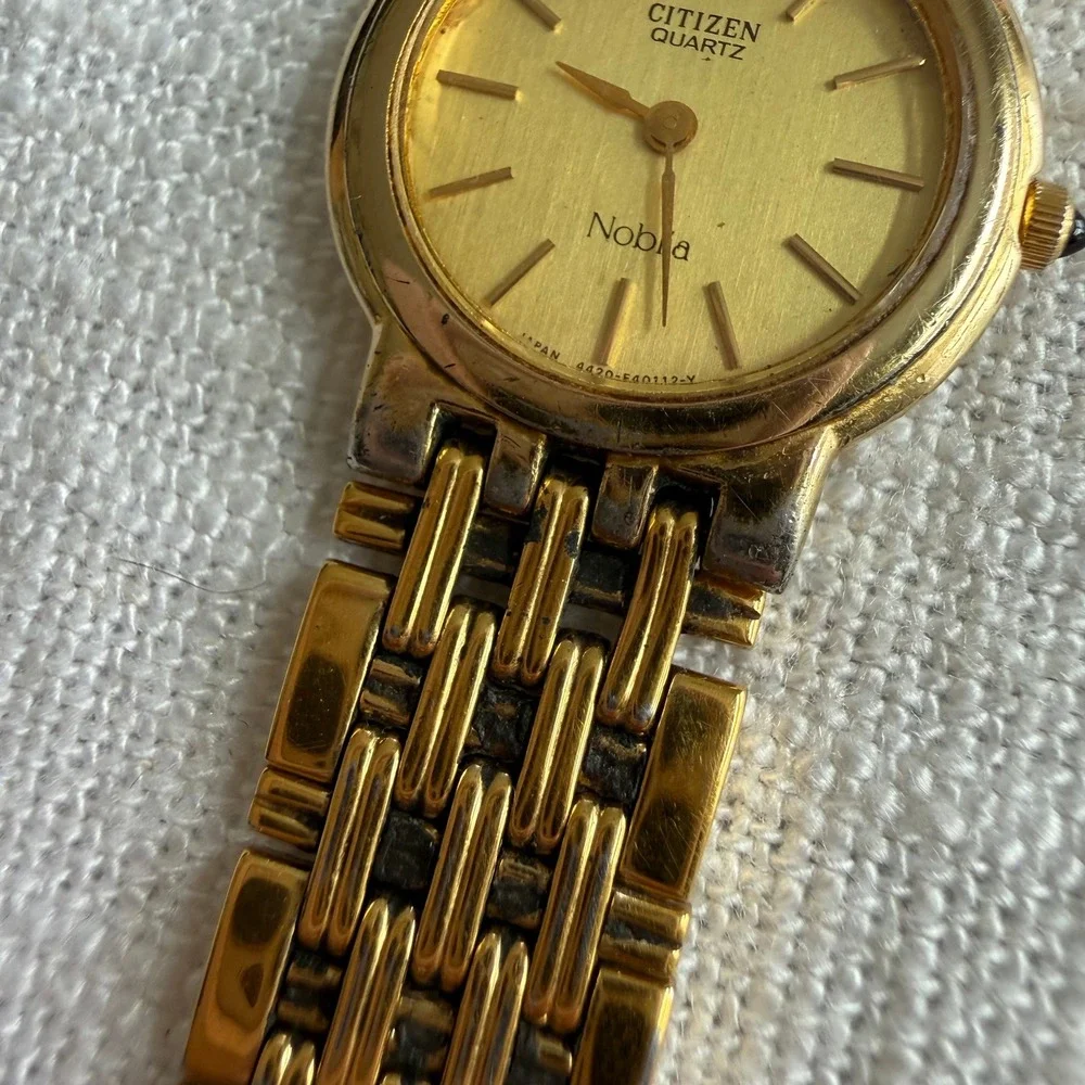 Citizen‎ Quartz Noblia Gold Tone Dress Watch 4420-E40026Y Champagne Dial Mens